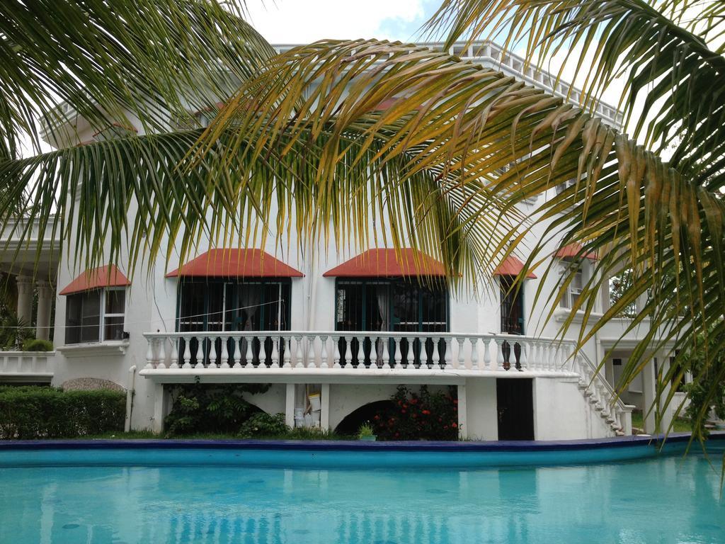 แมนชั่น เกียห์น เบด แอนด์ เบรคฟาสต์ Bed & Breakfast แคนคูน ภายนอก รูปภาพ